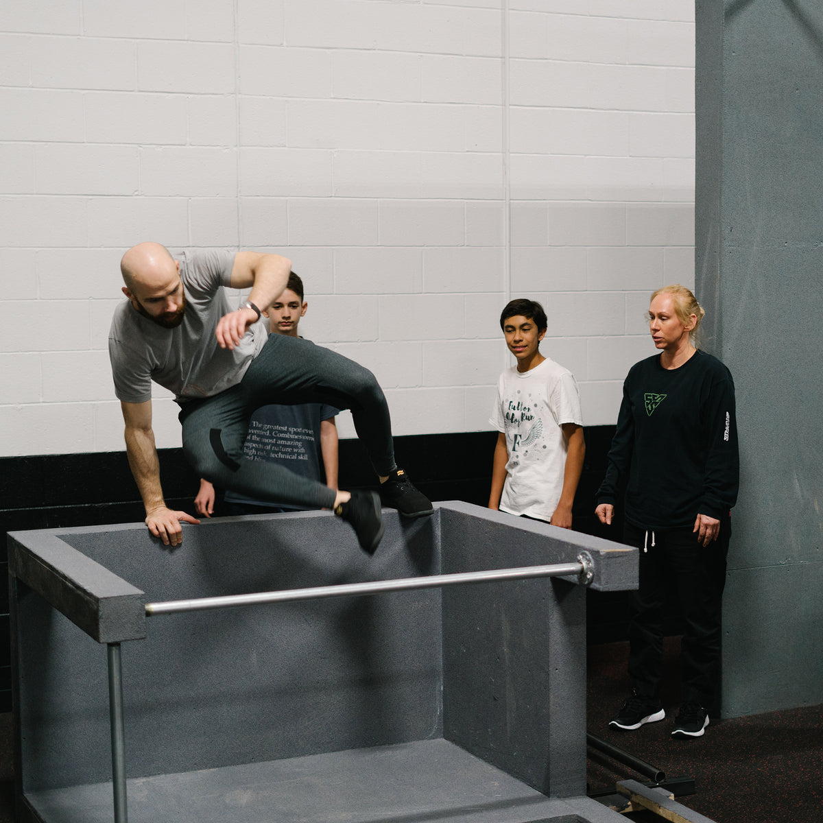 Parkour instructor teaching a workshop