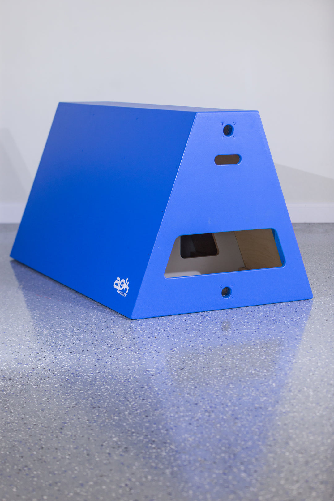 Flagship Vault 60 - Pro-Grade Parkour Vault Box (60" × 33" × 32")